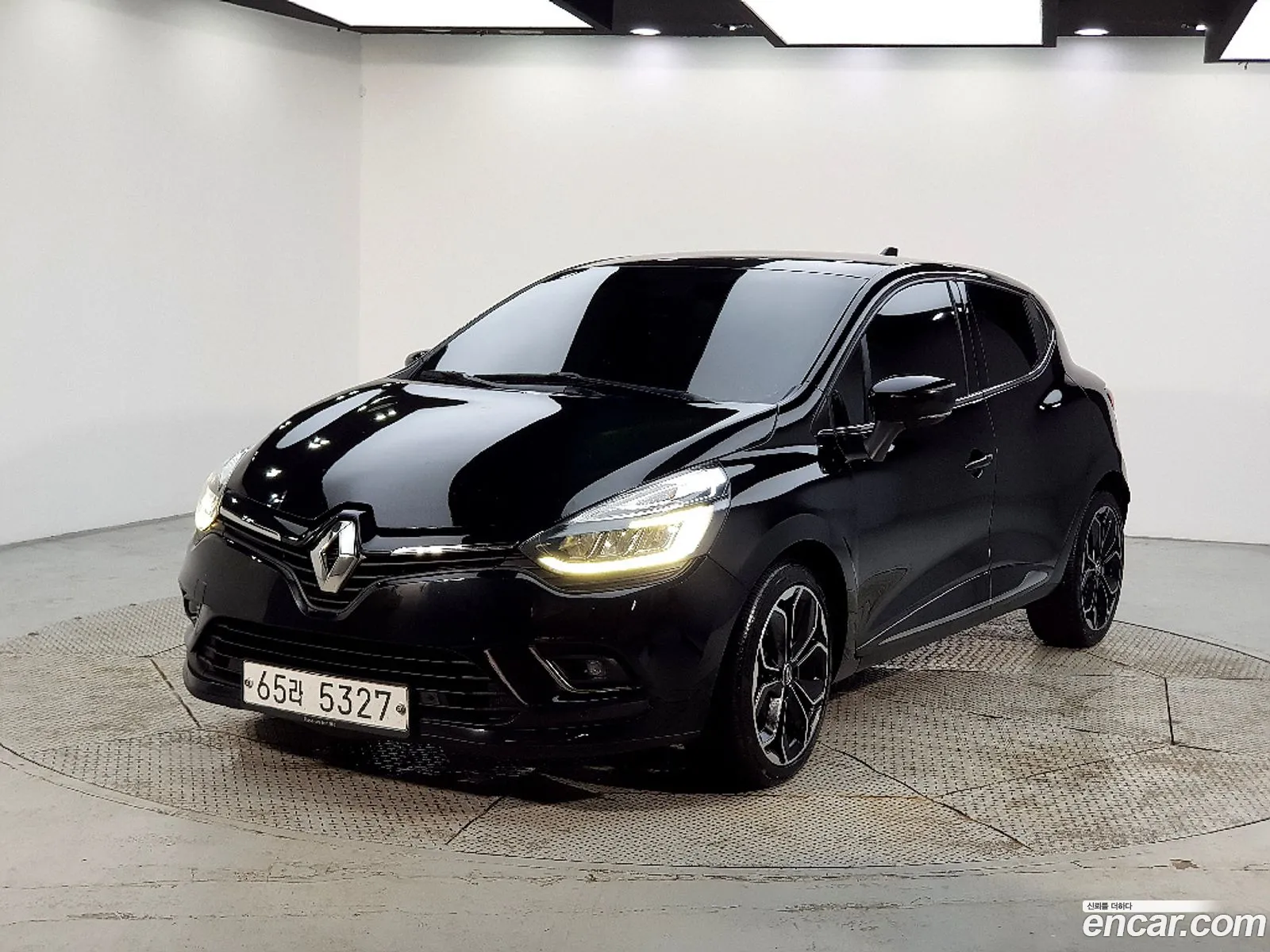 Renault Korea (Samsung) Clio 2018 — 17