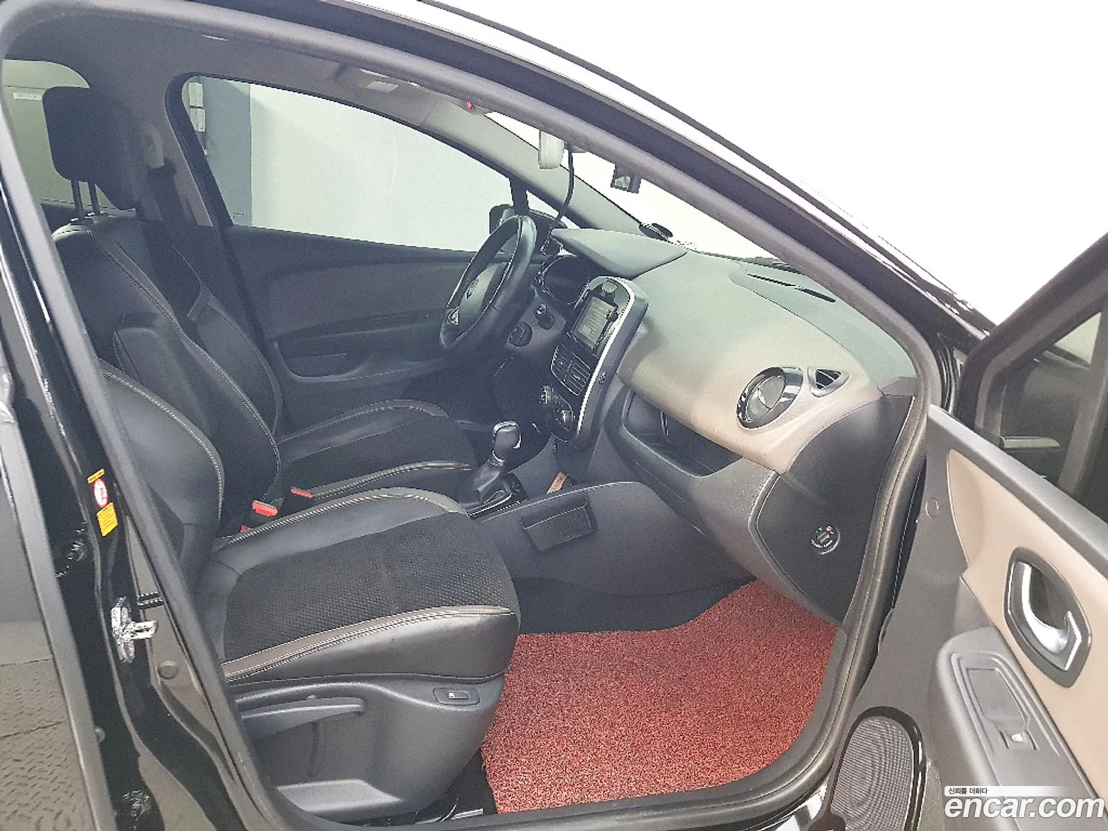 Renault Korea (Samsung) Clio 2018 — 16