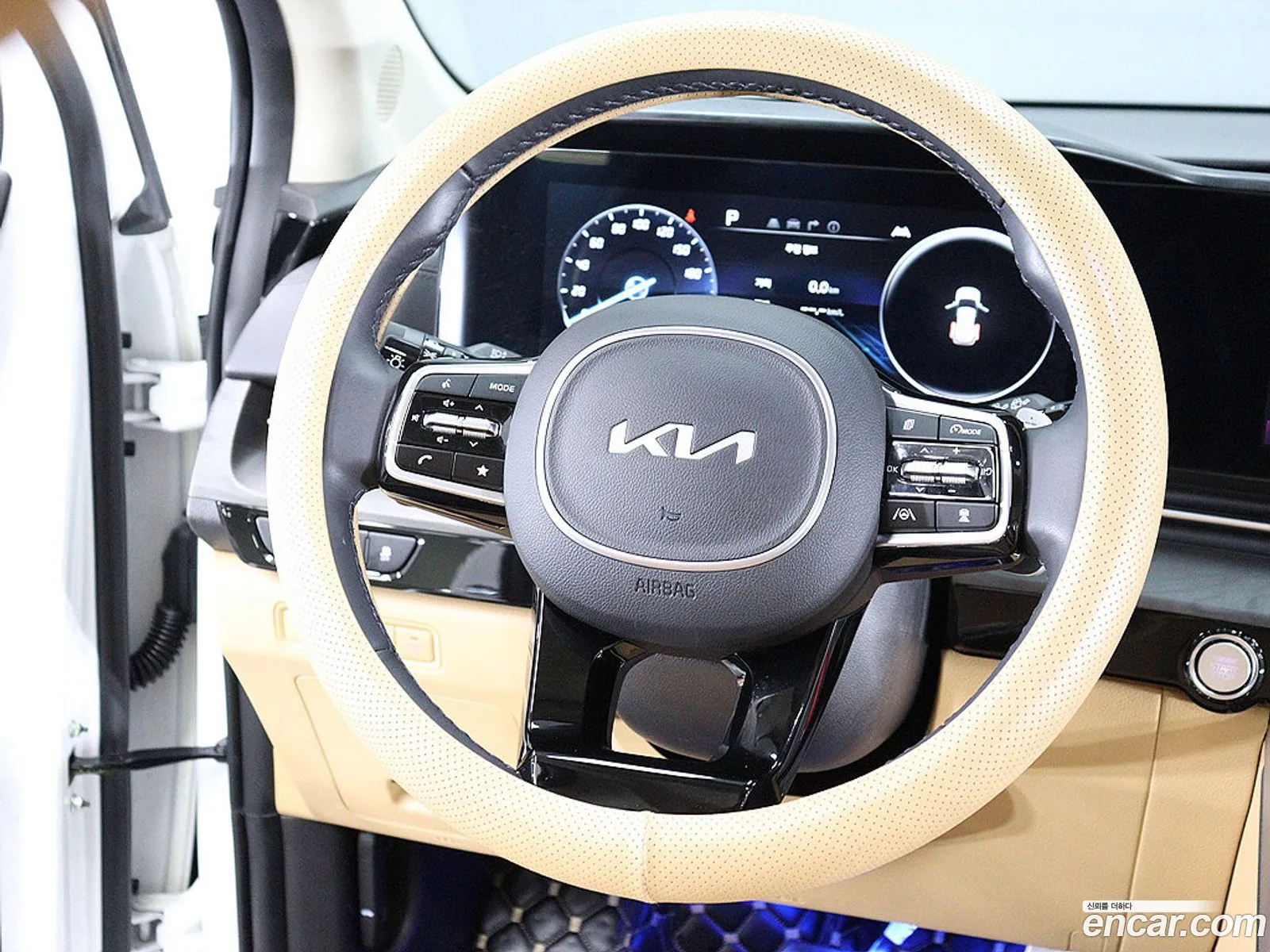 Kia Carnival 2022 — 5