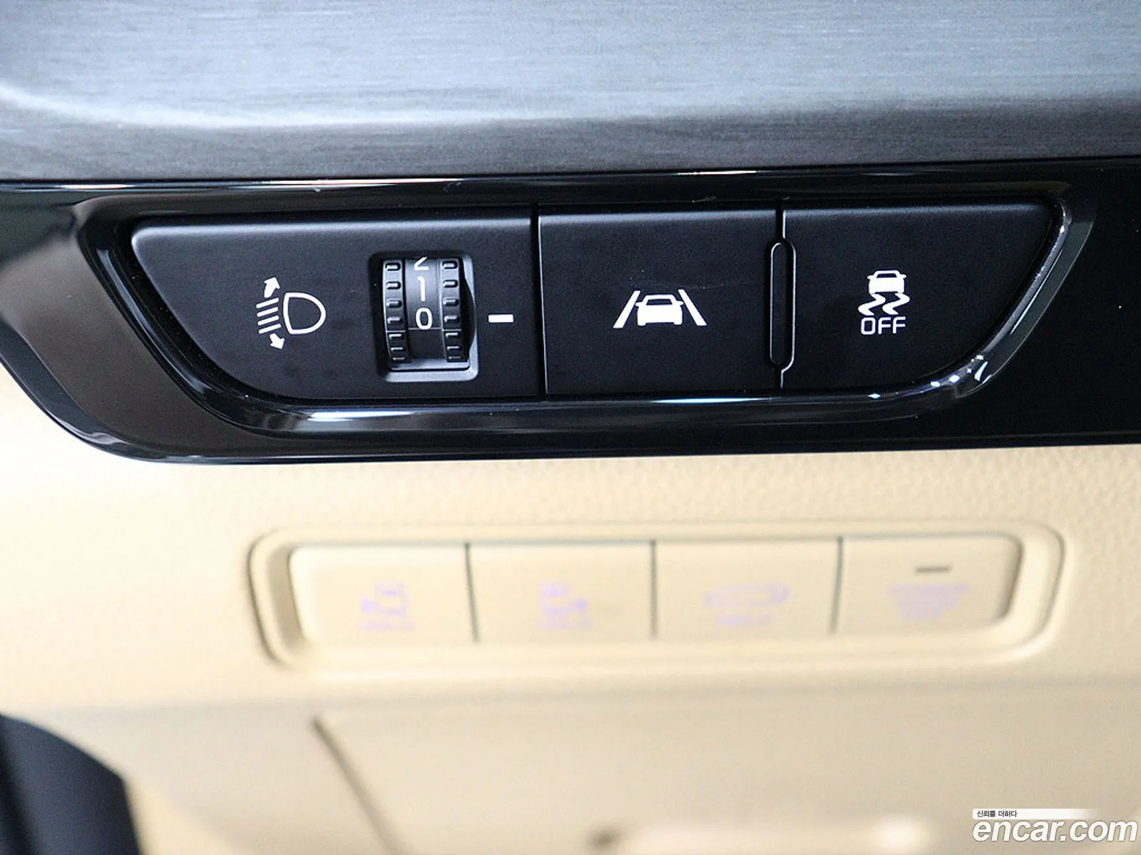 Kia Carnival 2022 — 4