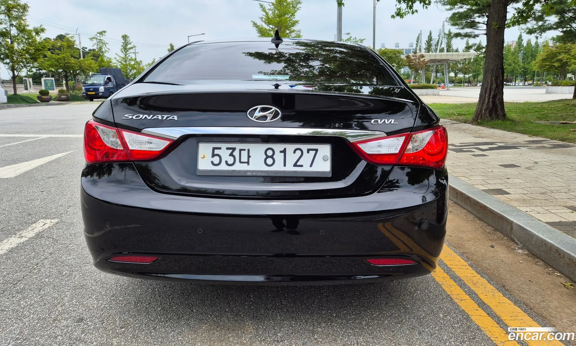 Hyundai YF Sonata