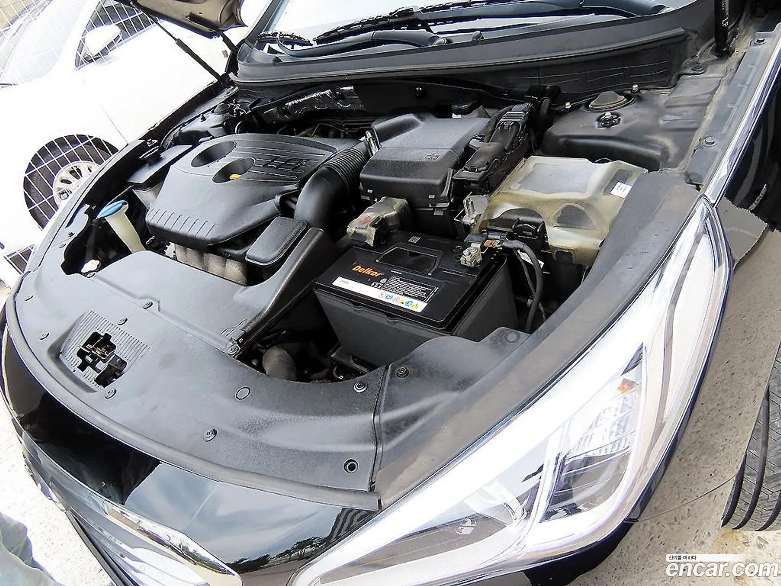 Hyundai LF Sonata 2014 — 18