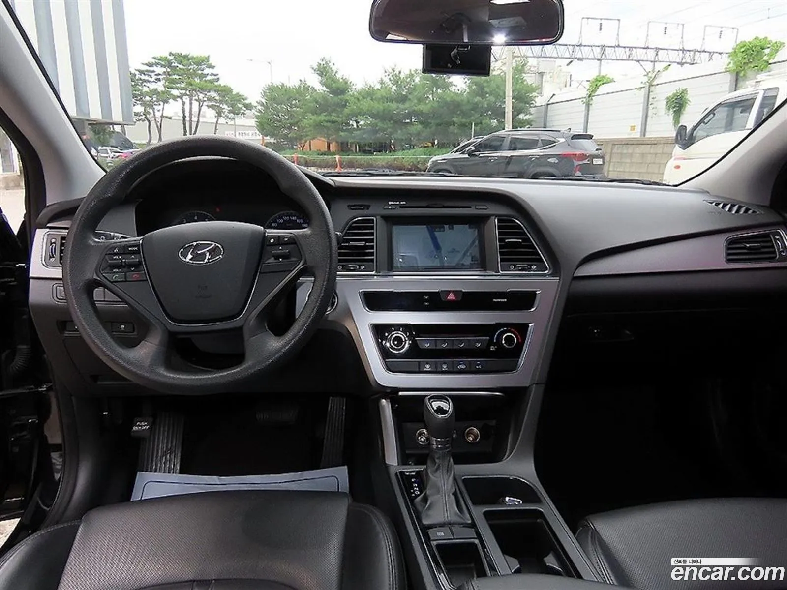 Hyundai LF Sonata 2014 — 3
