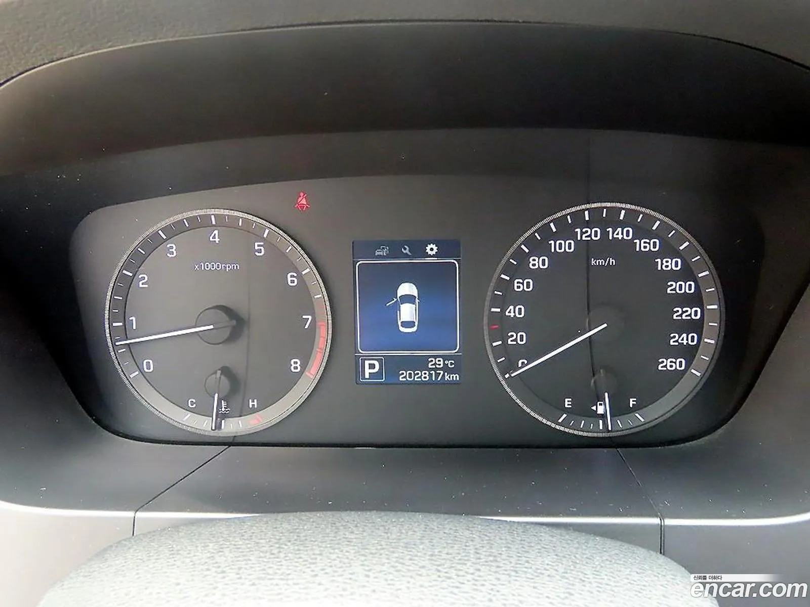 Hyundai LF Sonata 2014 — 4