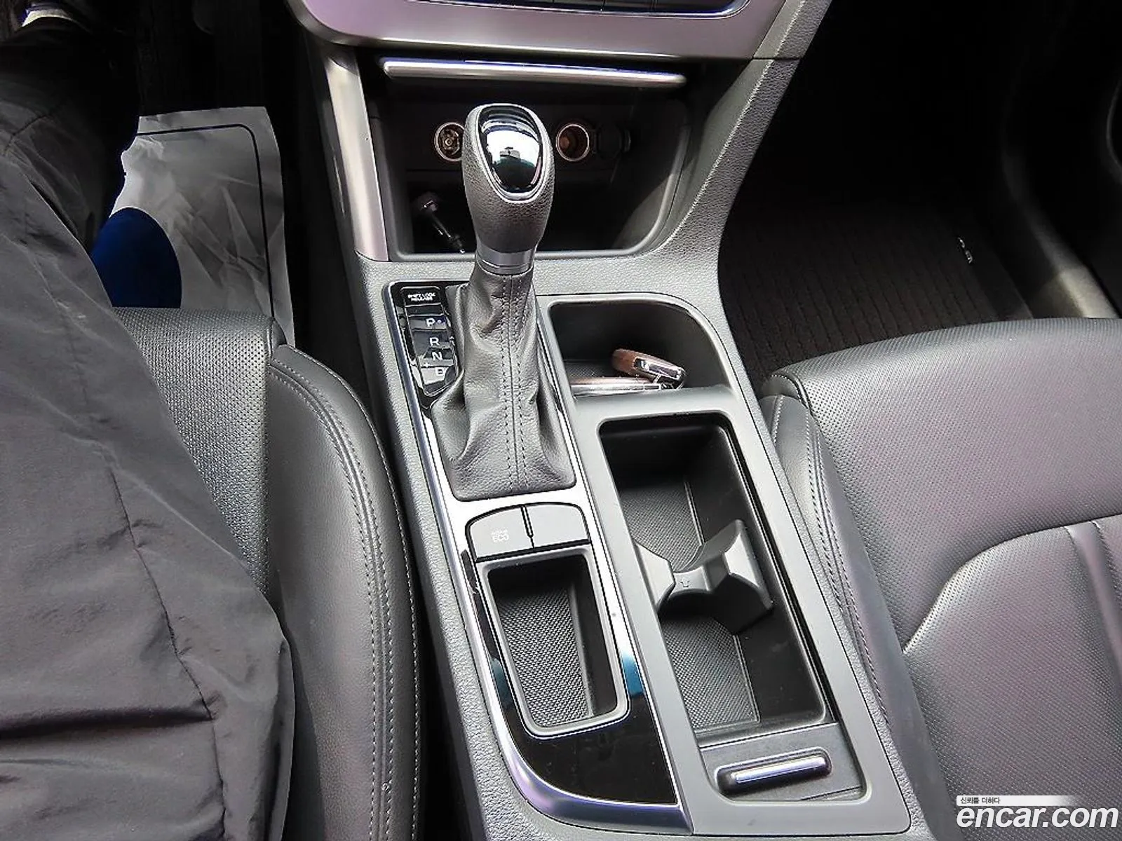 Hyundai LF Sonata 2014 — 17