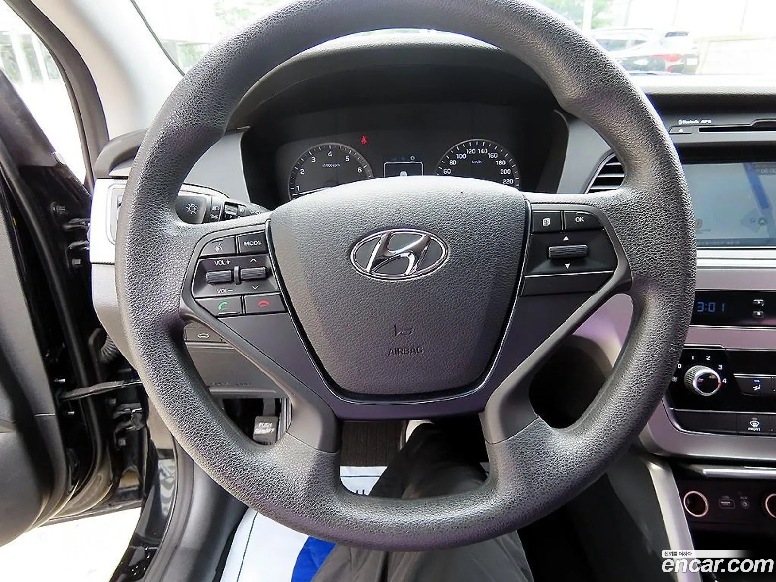 Hyundai LF Sonata 2014 — 5