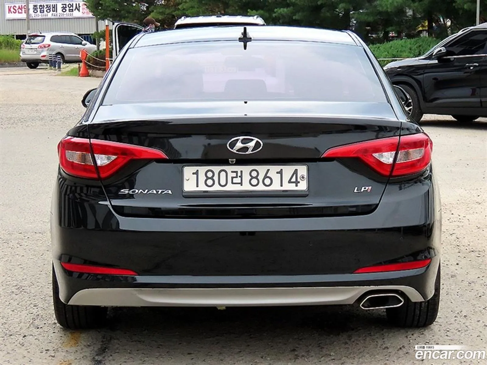 Hyundai LF Sonata 2014 — 15