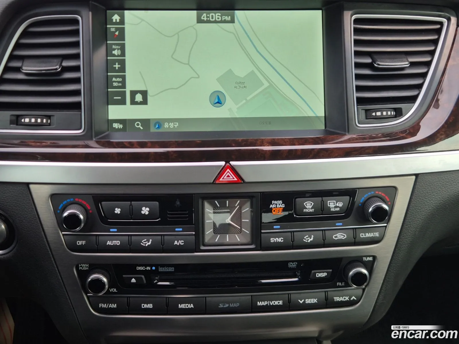Hyundai Genesis DH 2015 — 12