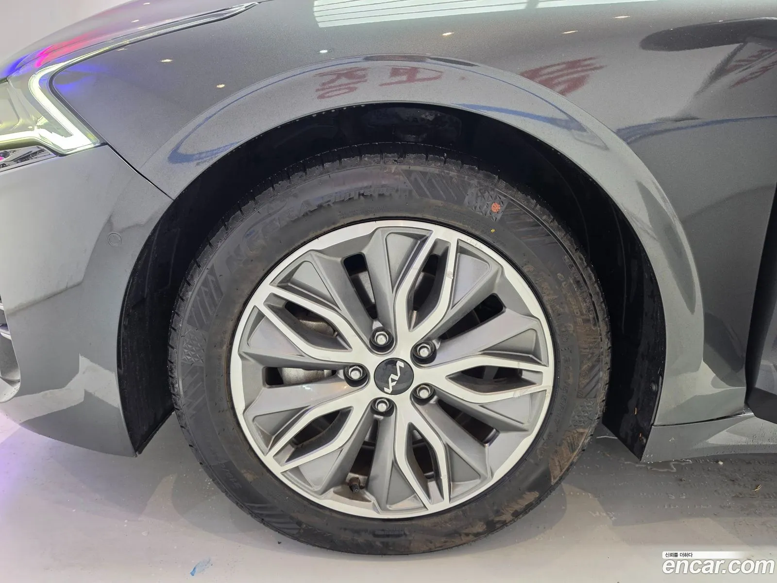 Kia K5 Hybrid 2022 — 14