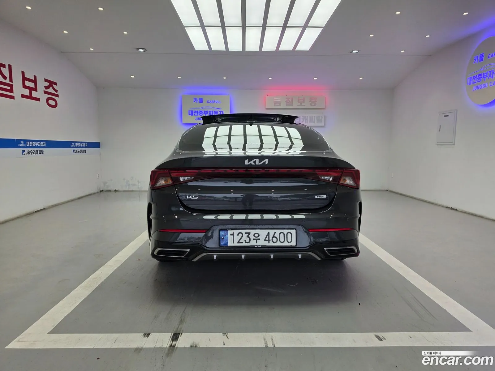 Kia K5 Hybrid 2022 — 3