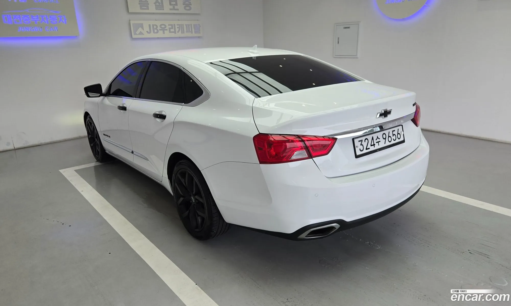 Chevrolet (GM Daewoo) Impala 2016 — 18