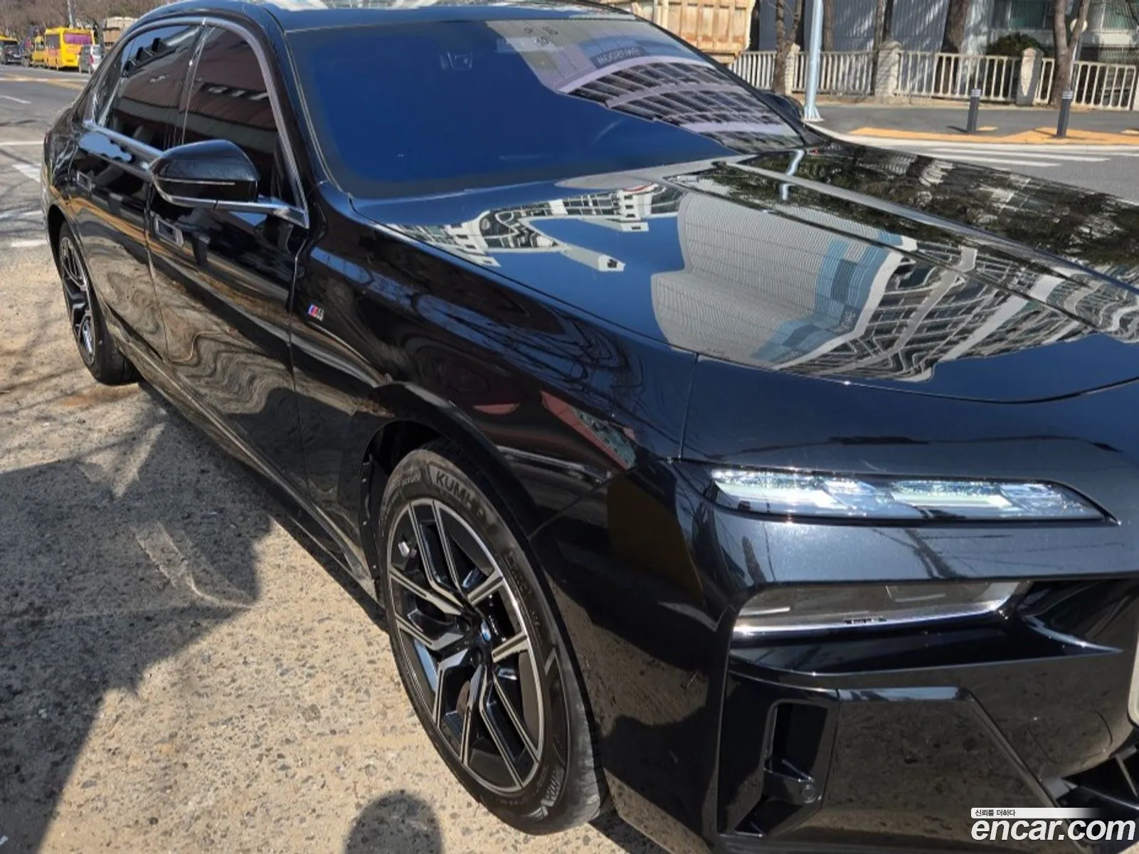 BMW 7 Series 2024 — 12