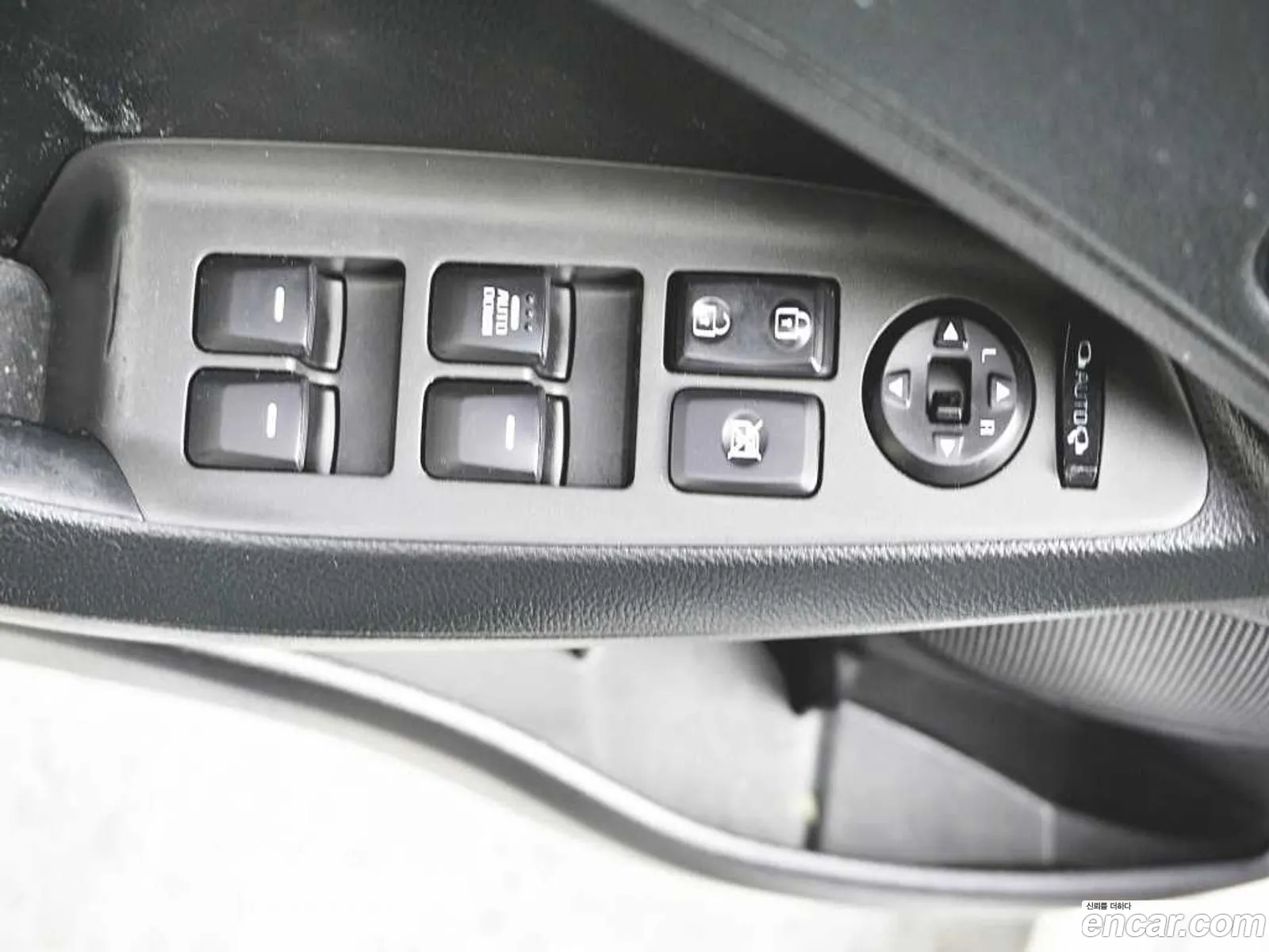 Kia K3 2017 — 12