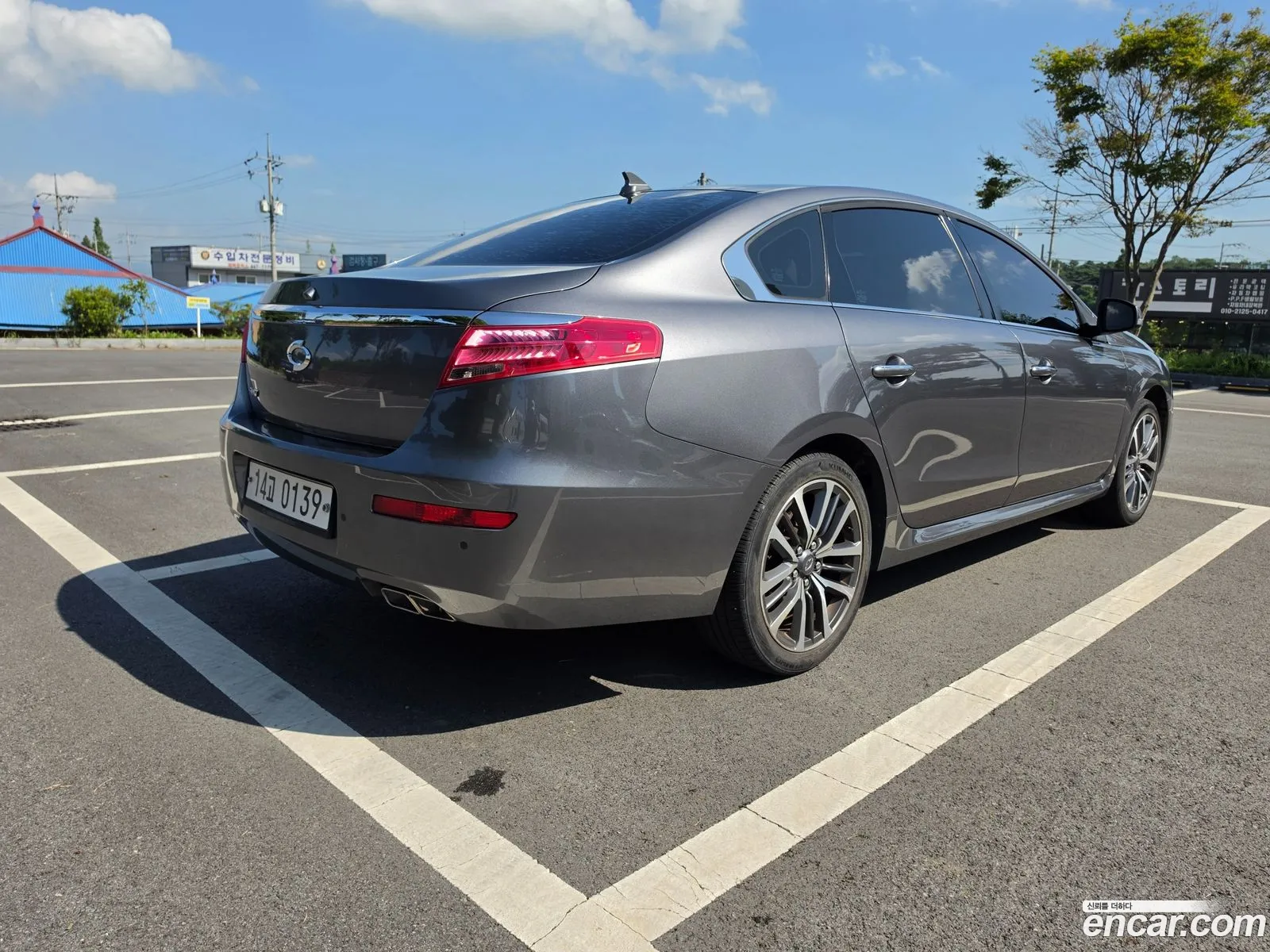 Renault Korea (Samsung) SM7 Nova