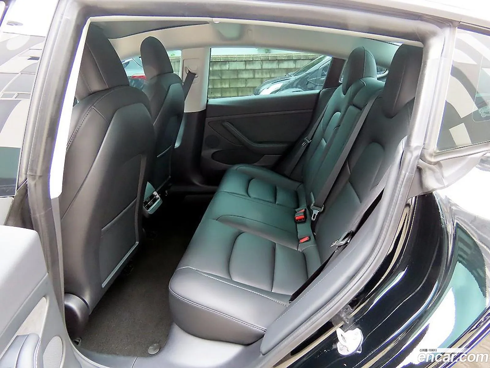 Tesla Model 3 2022 — 3