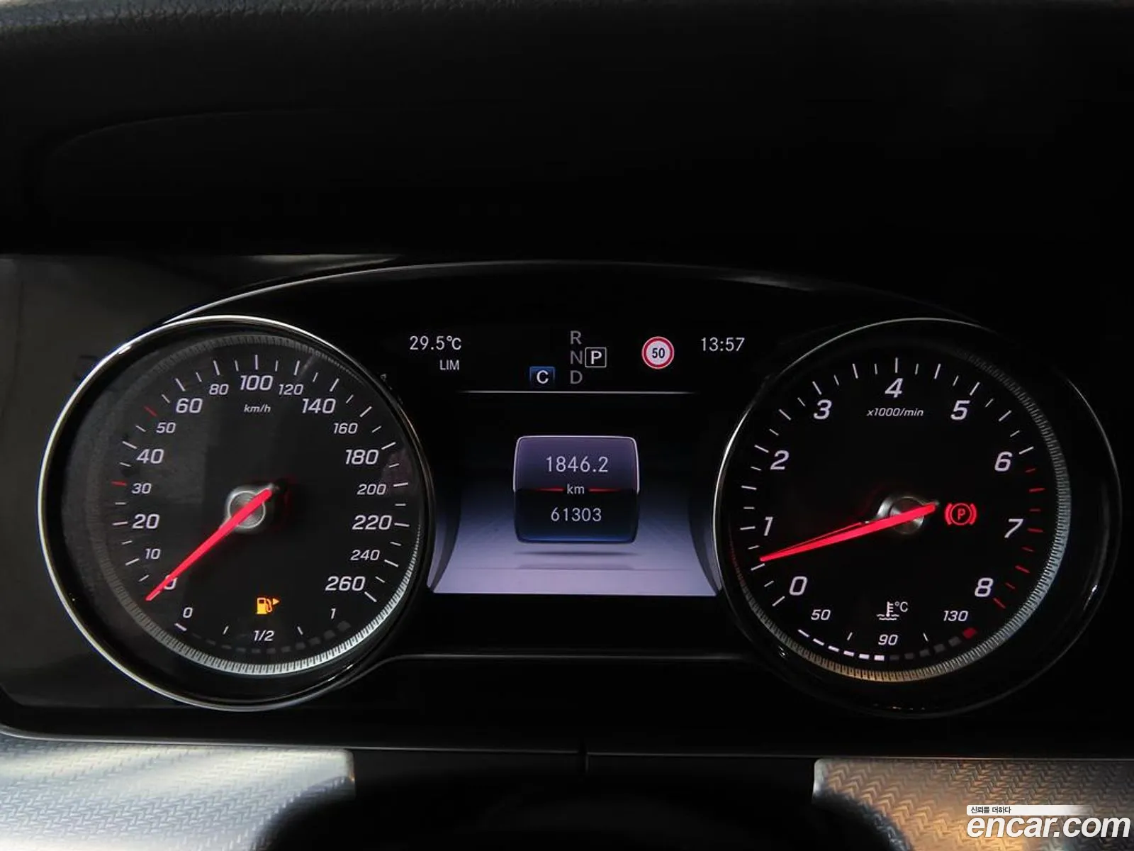 Mercedes-Benz E-Class W213 2019 — 18