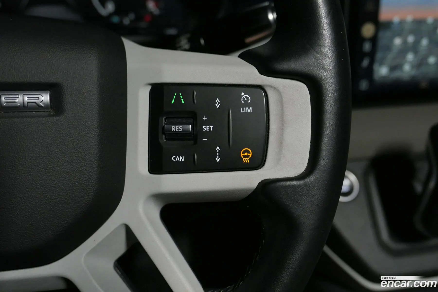 Land Rover Defender 2021 — 8