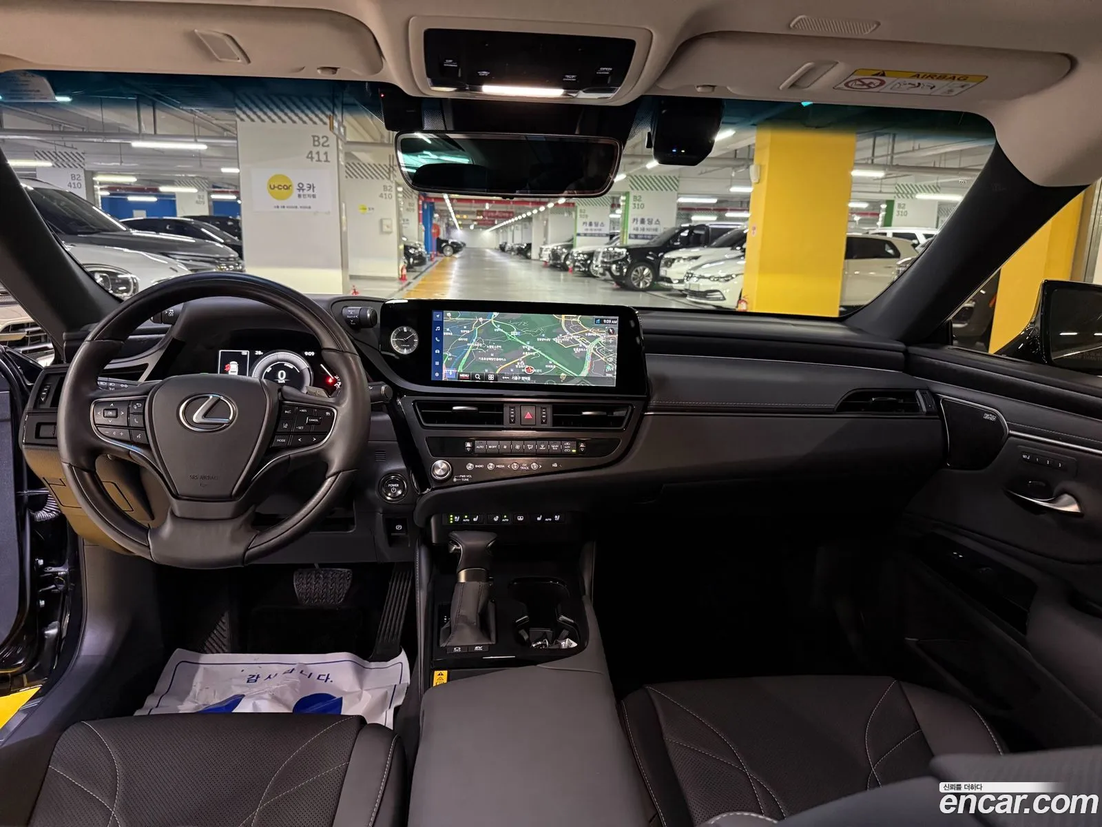 Lexus ES300h 7th Gen 2025 — 12