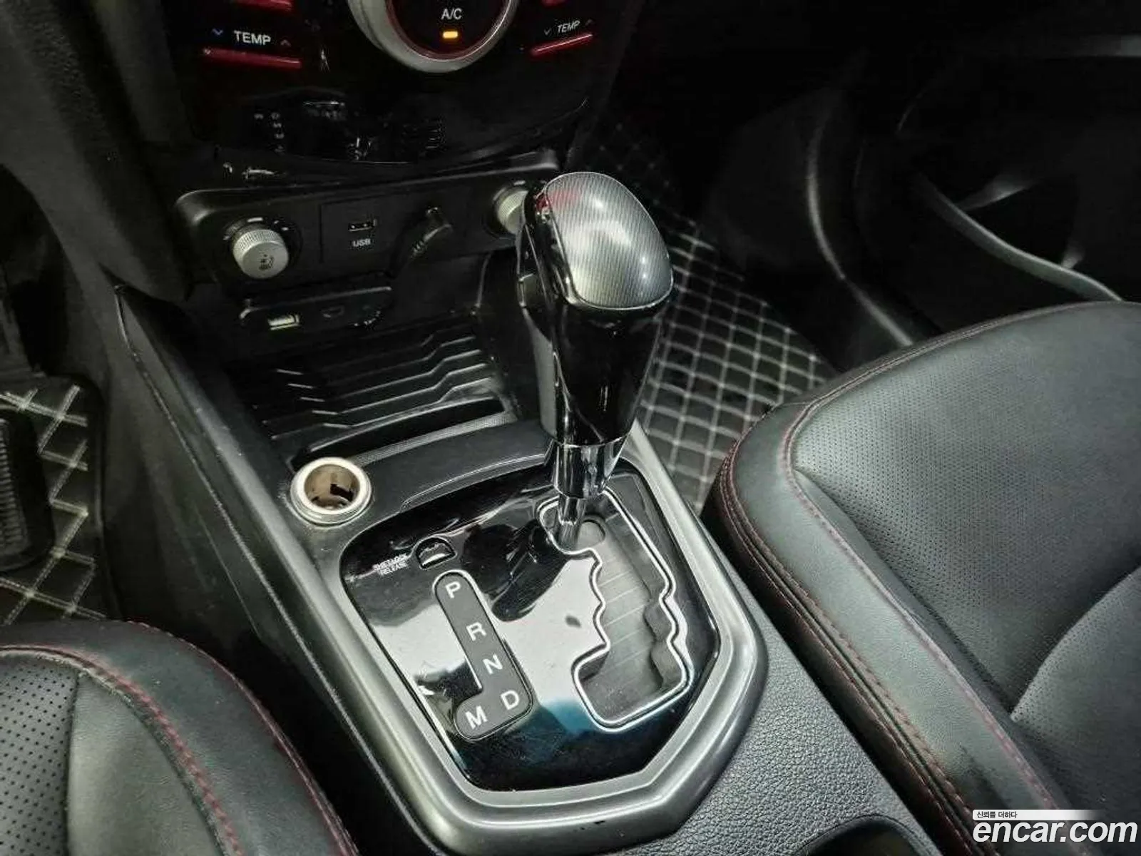 KG Mobility (SsangYong) Tivoli Air 2017 — 9