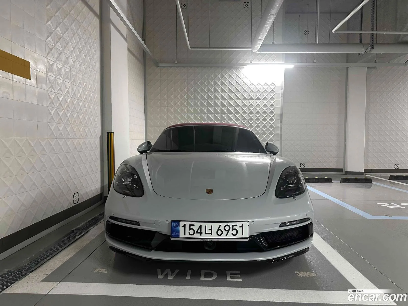 Porsche 718 Boxster 2023 — 11
