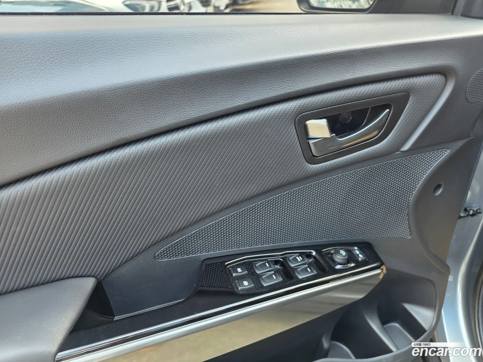 KG Mobility (SsangYong) Tivoli 2024 — 8