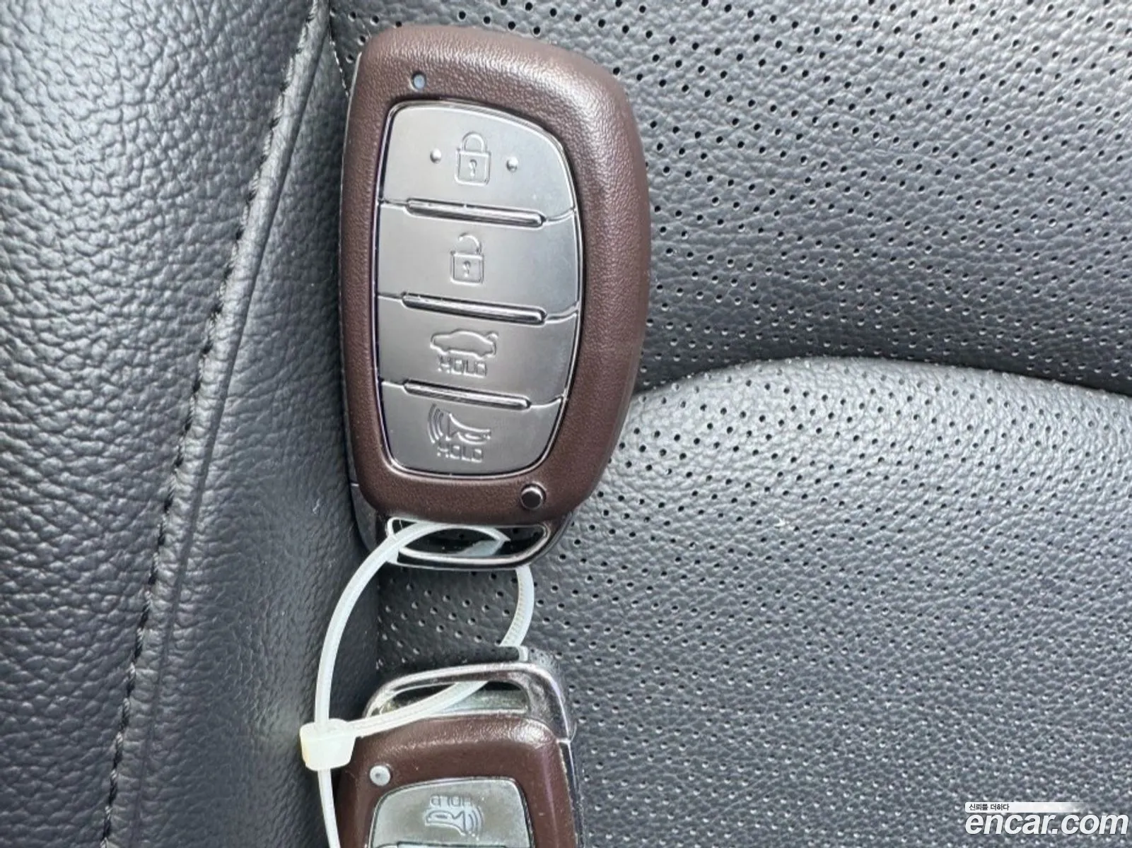 Hyundai Elantra AD 2020 — 3