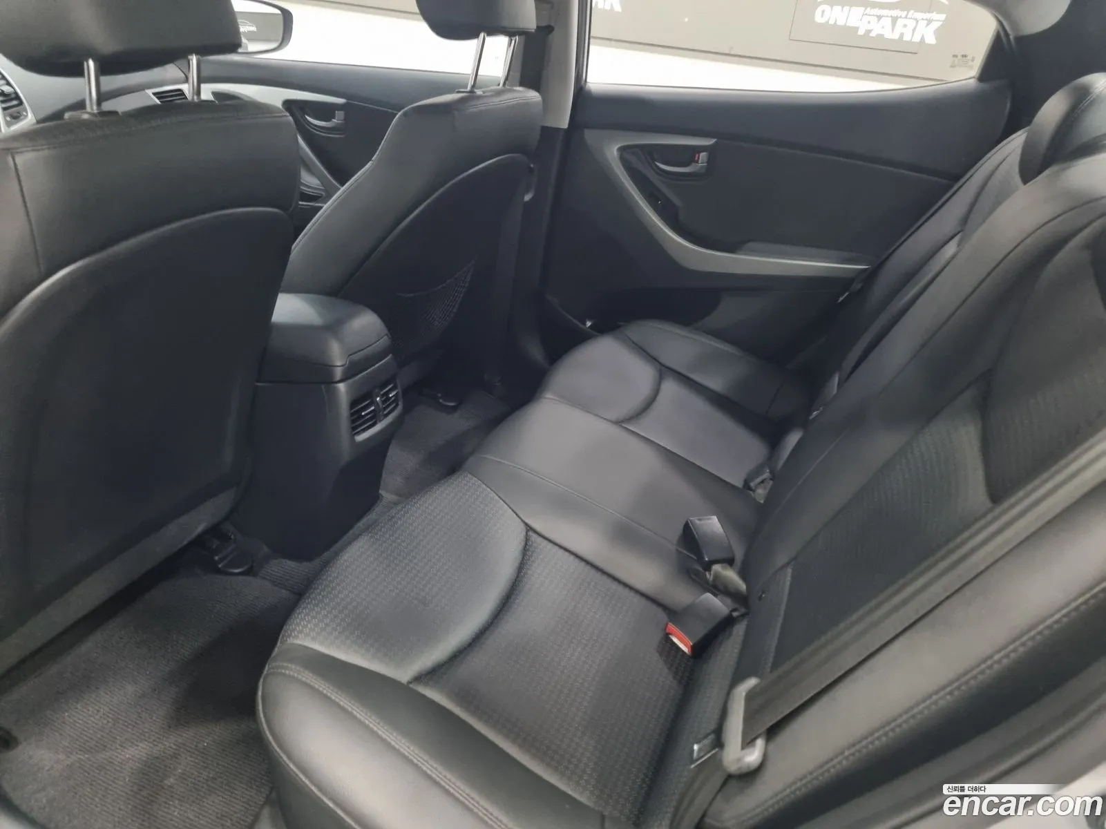 Hyundai Elantra 2014 — 9