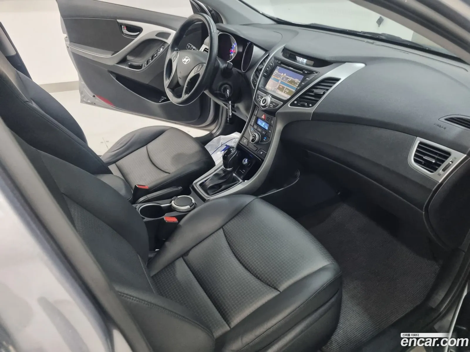 Hyundai Elantra 2014 — 13