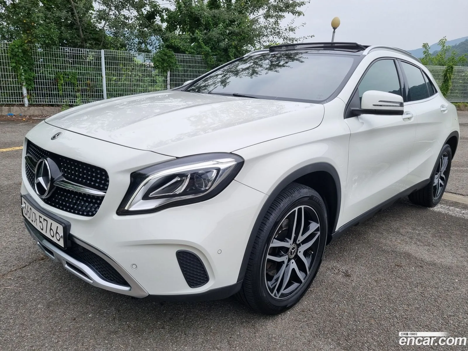 Mercedes-Benz GLA-Class X156 2017 — 3