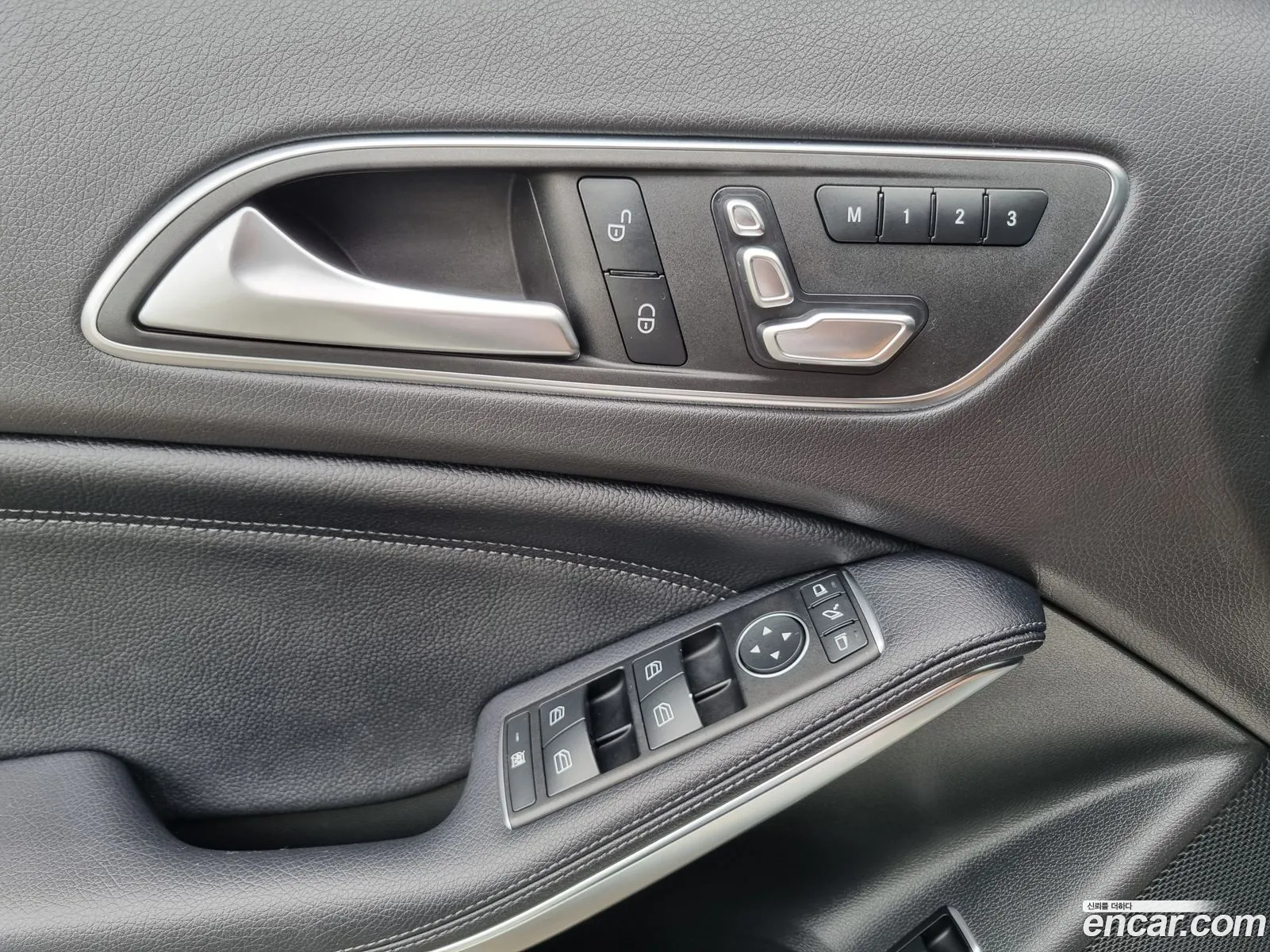 Mercedes-Benz GLA-Class X156 2017 — 8