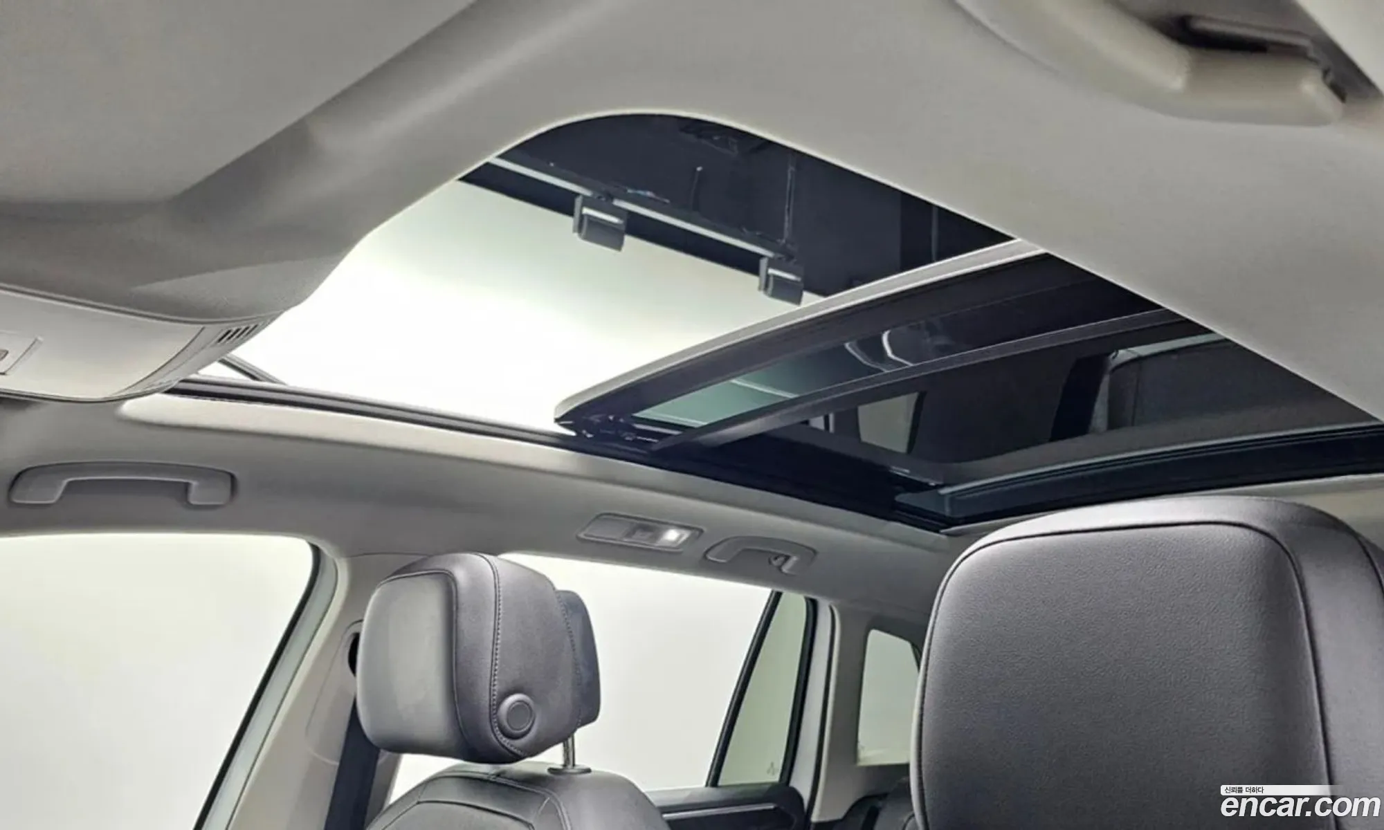 Volkswagen Tiguan 2022 — 3