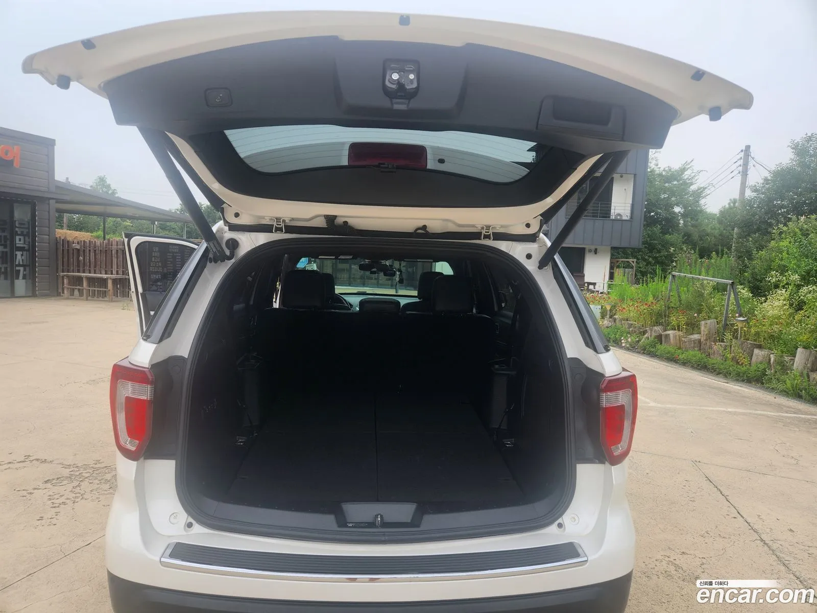 Ford Explorer 2018 — 4