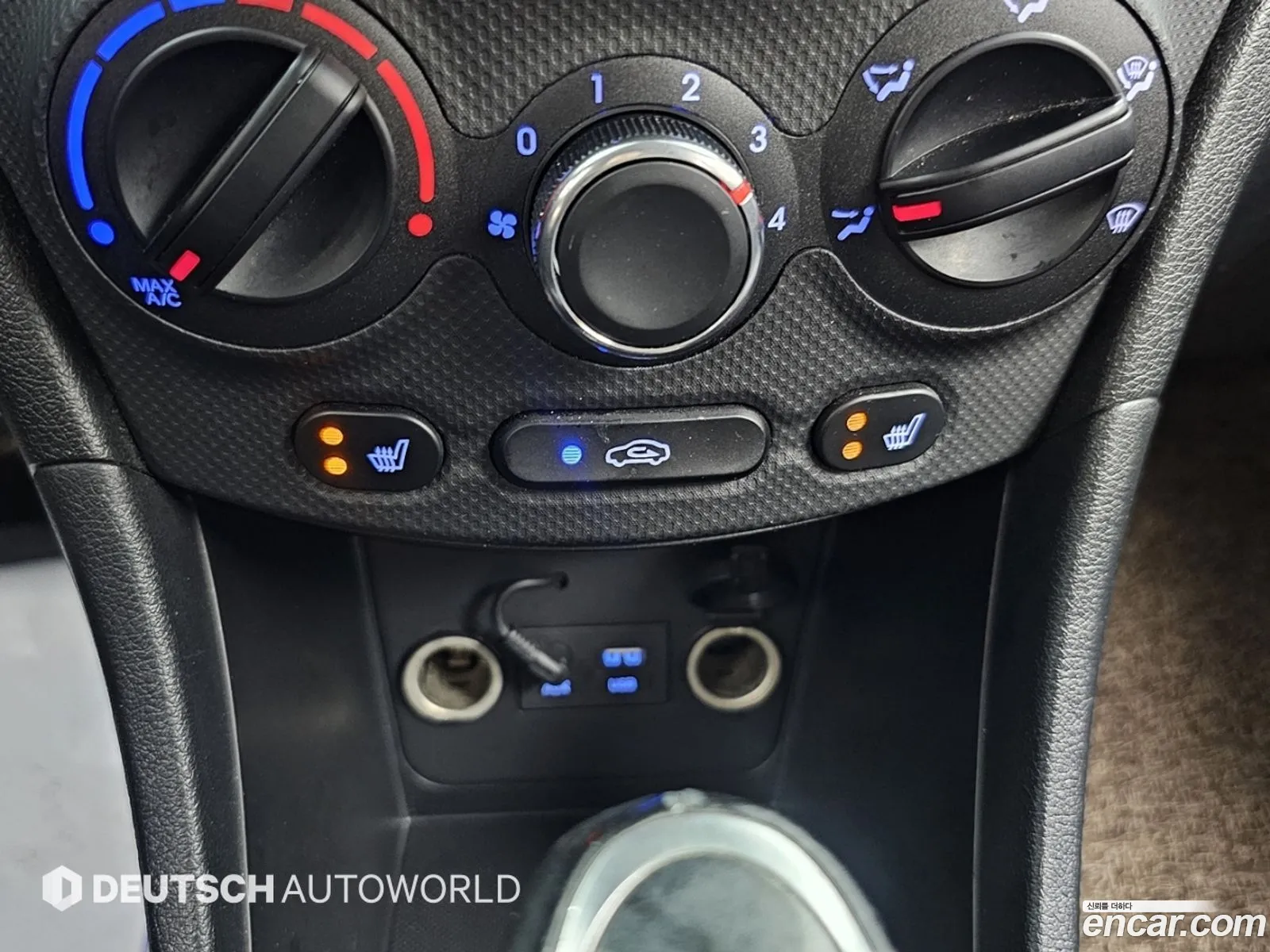 Hyundai Accent 2015 — 2