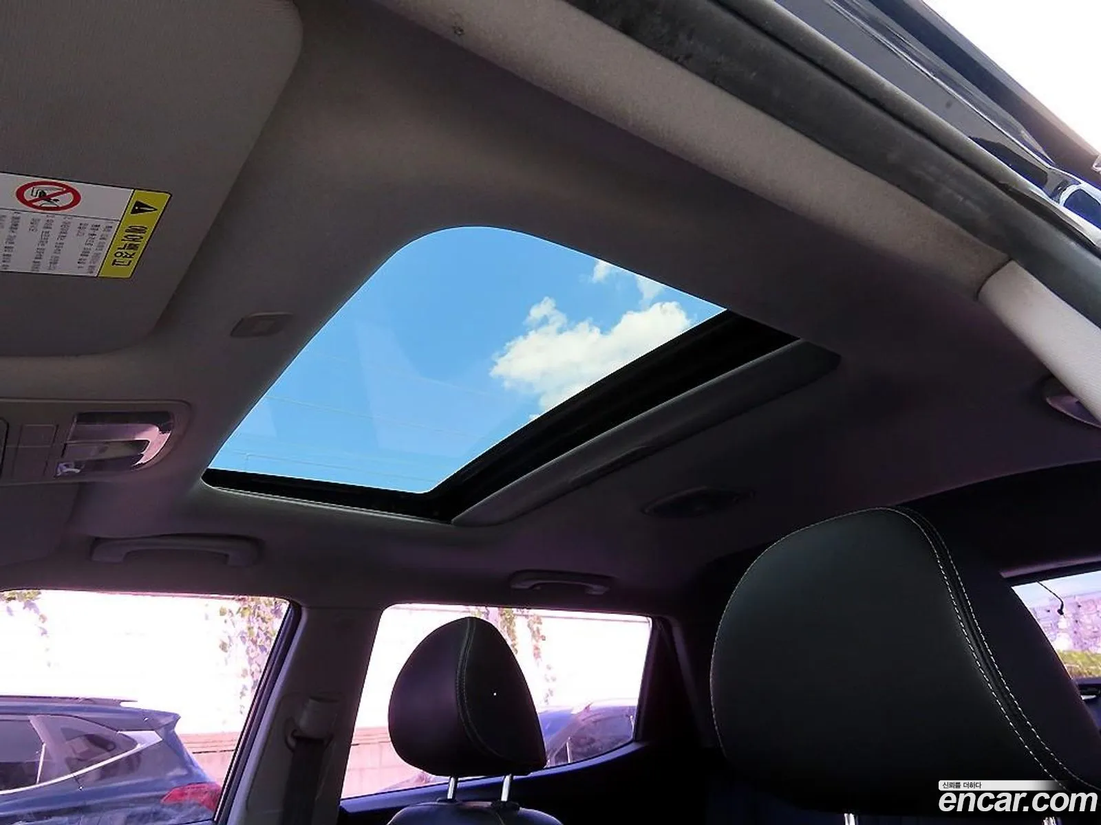 KG Mobility (SsangYong) Tivoli 2015 — 18