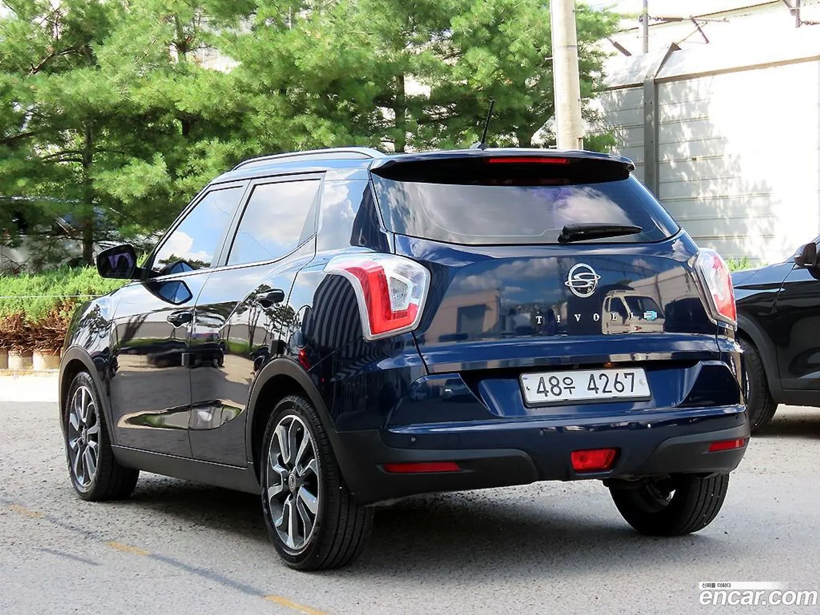 KG Mobility (SsangYong) Tivoli 2015 — 19