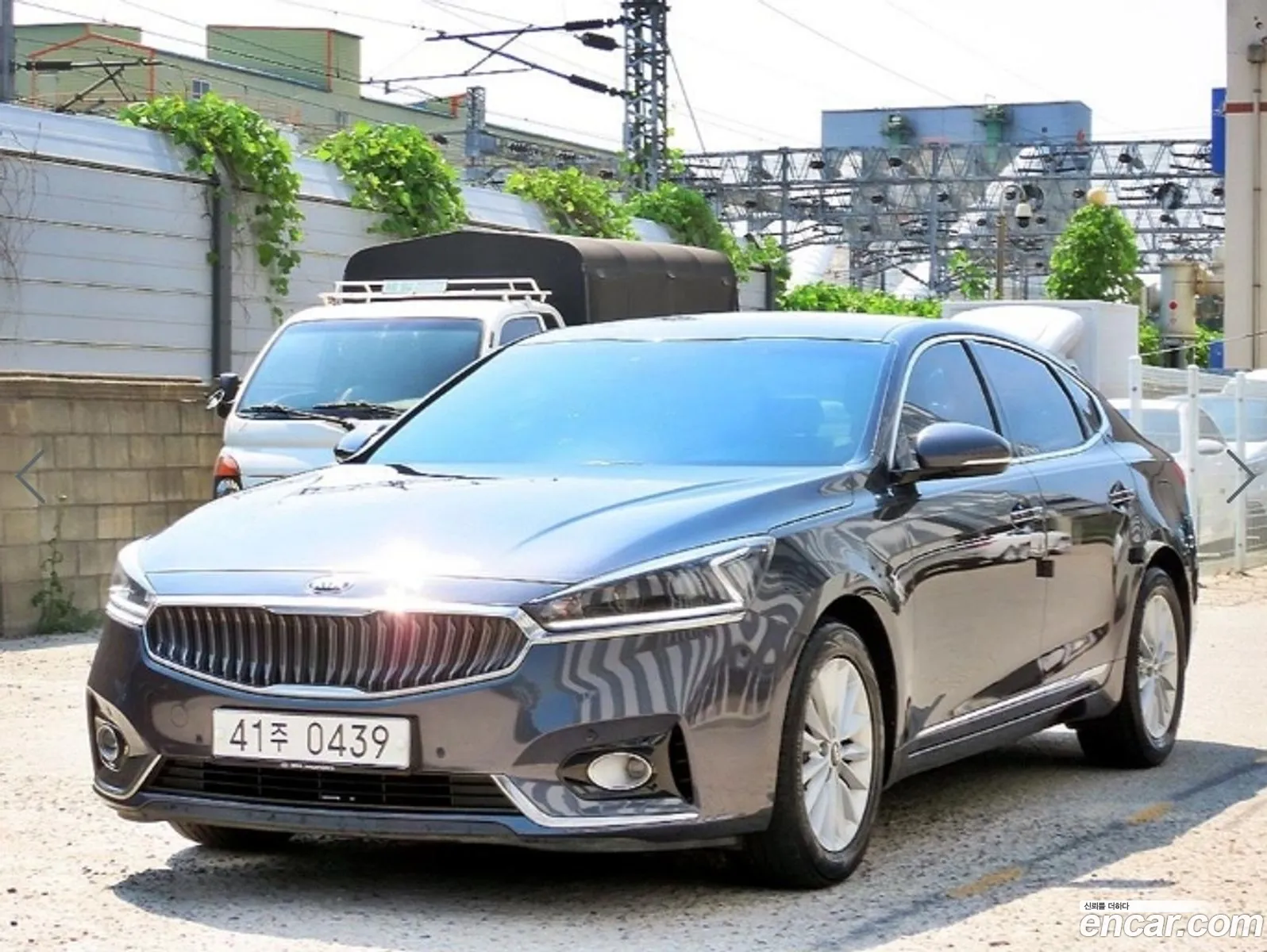 Kia K7 2016 — 18