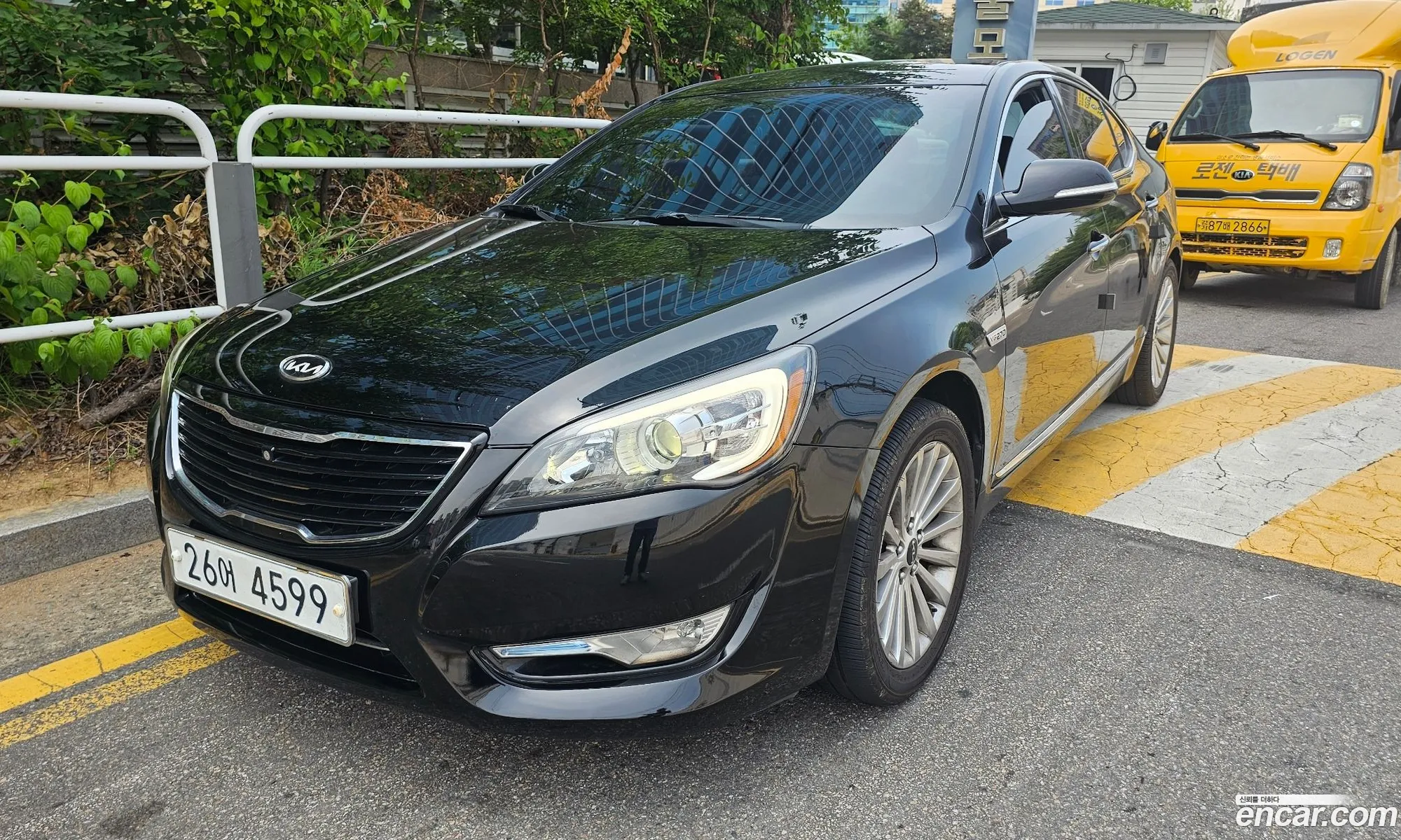 Kia K7 2010 — 18