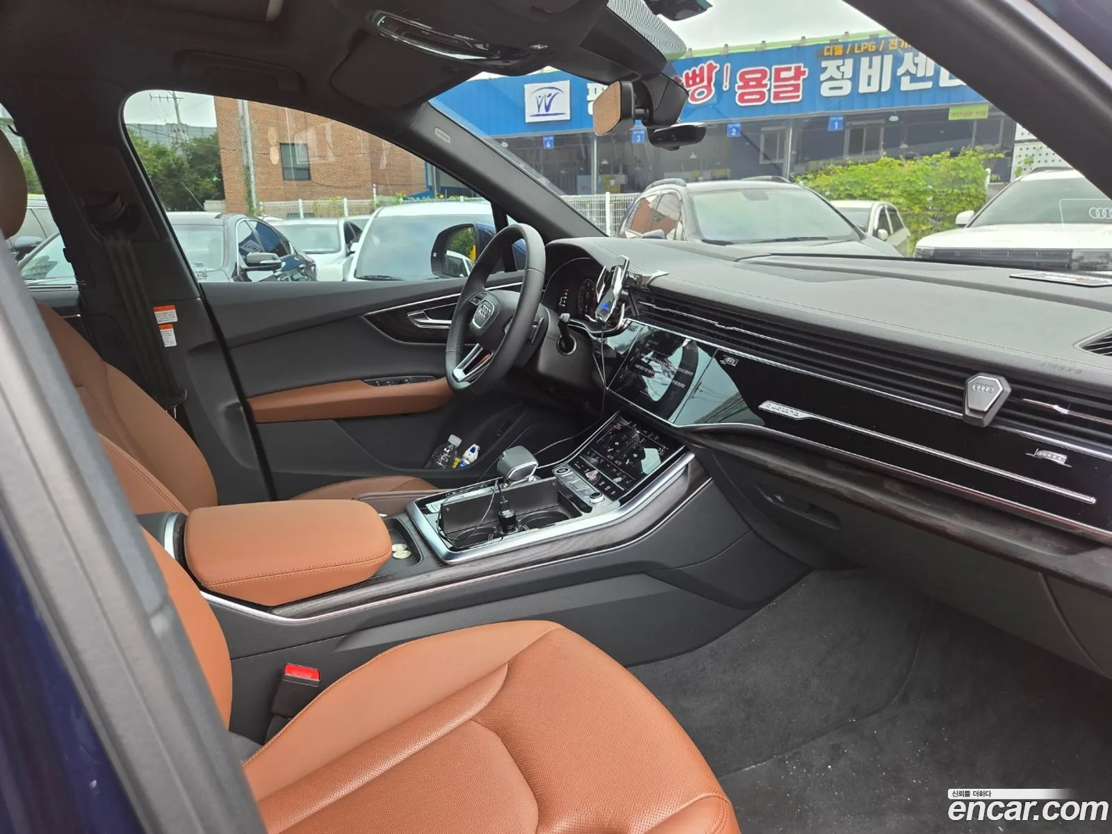 Audi Q7 2023 — 10