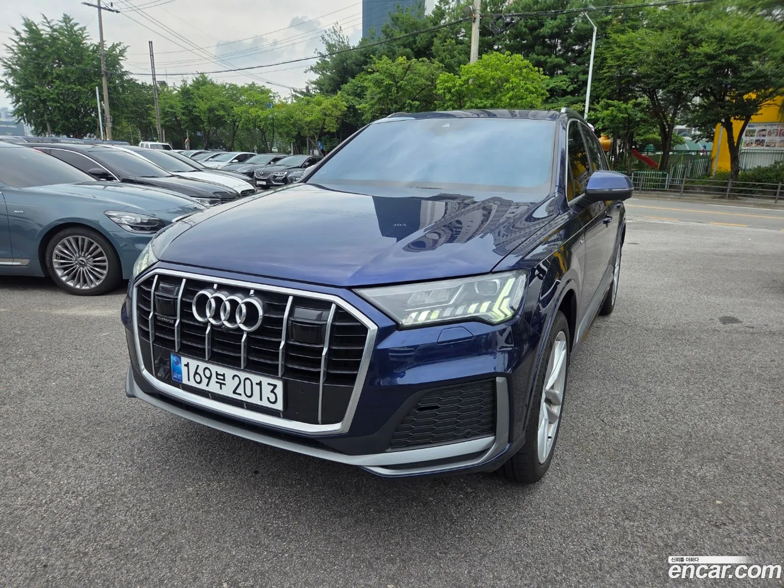 Audi Q7 2023 — 16