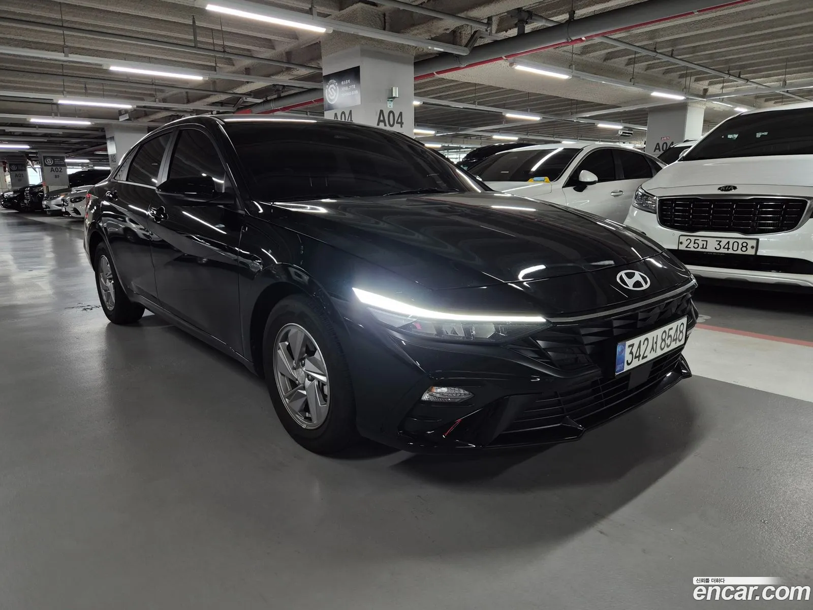 Hyundai Elantra 2025 — 6