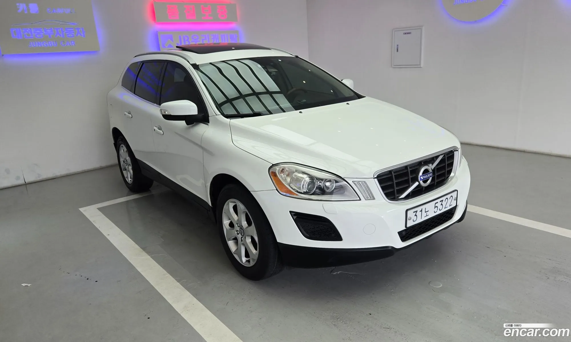 Volvo XC60 2011 — 10