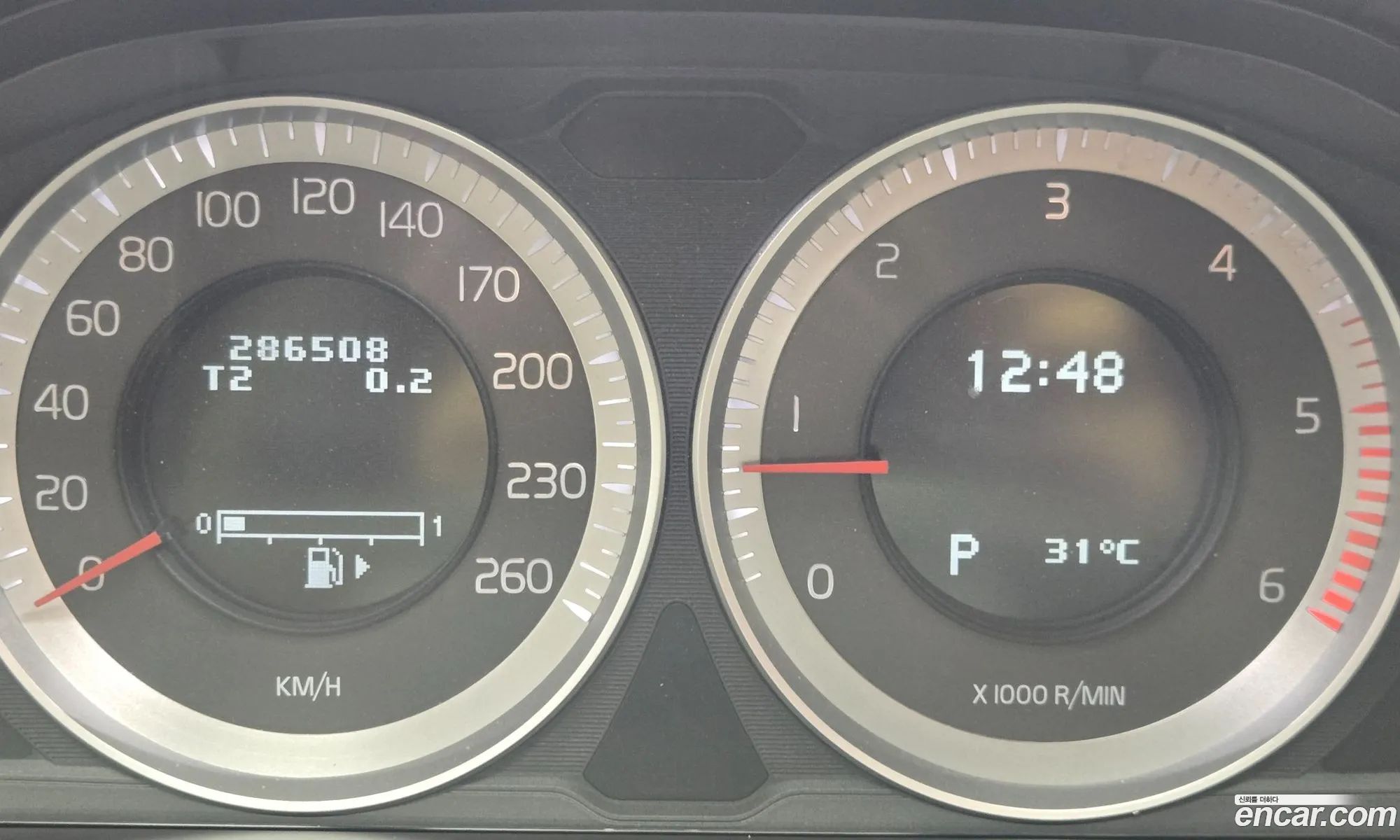Volvo XC60 2011 — 4