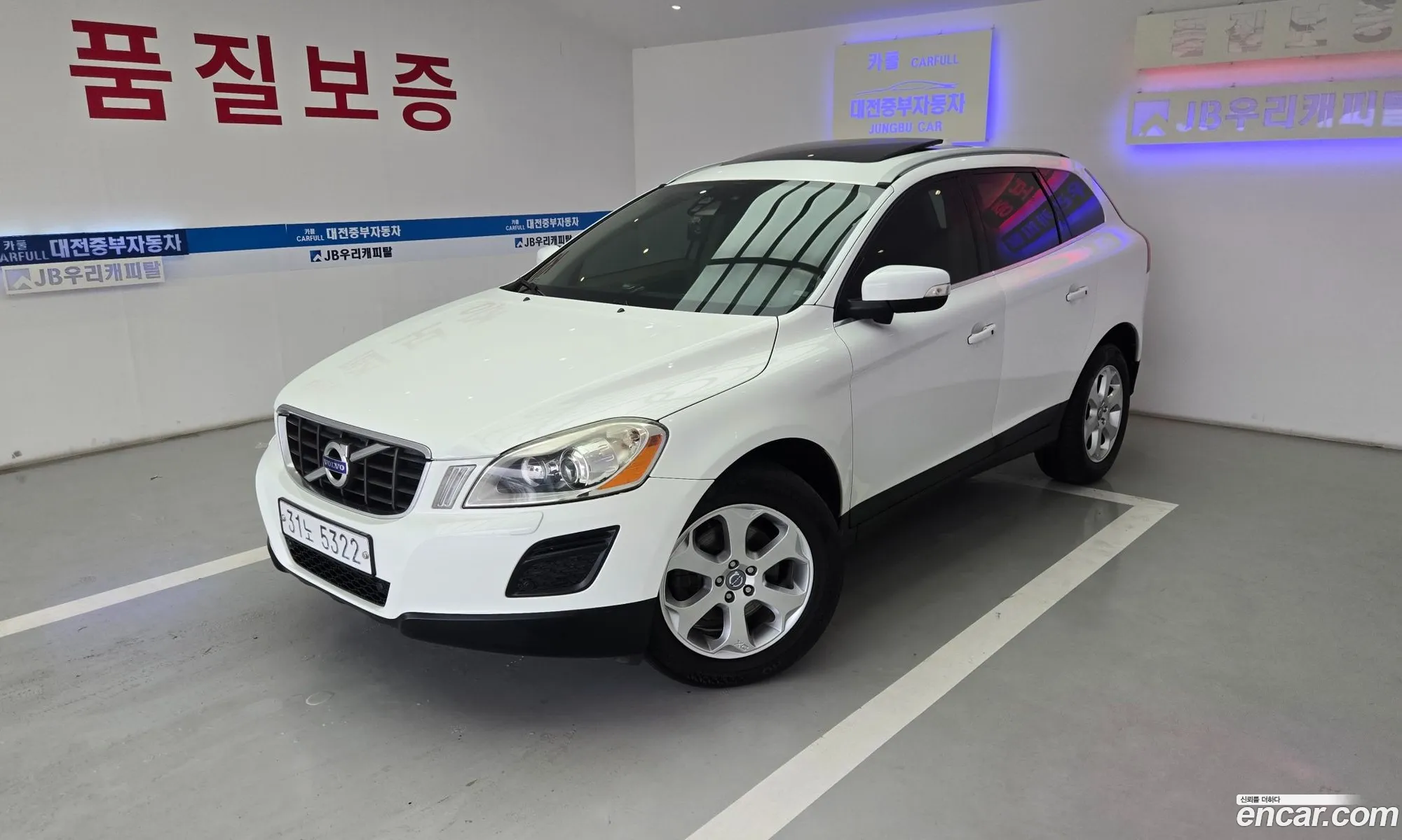 Volvo XC60 2011 — 18