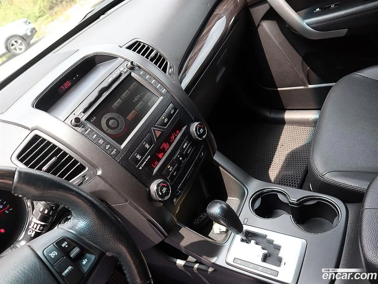 Kia Sorento R 2011 — 17