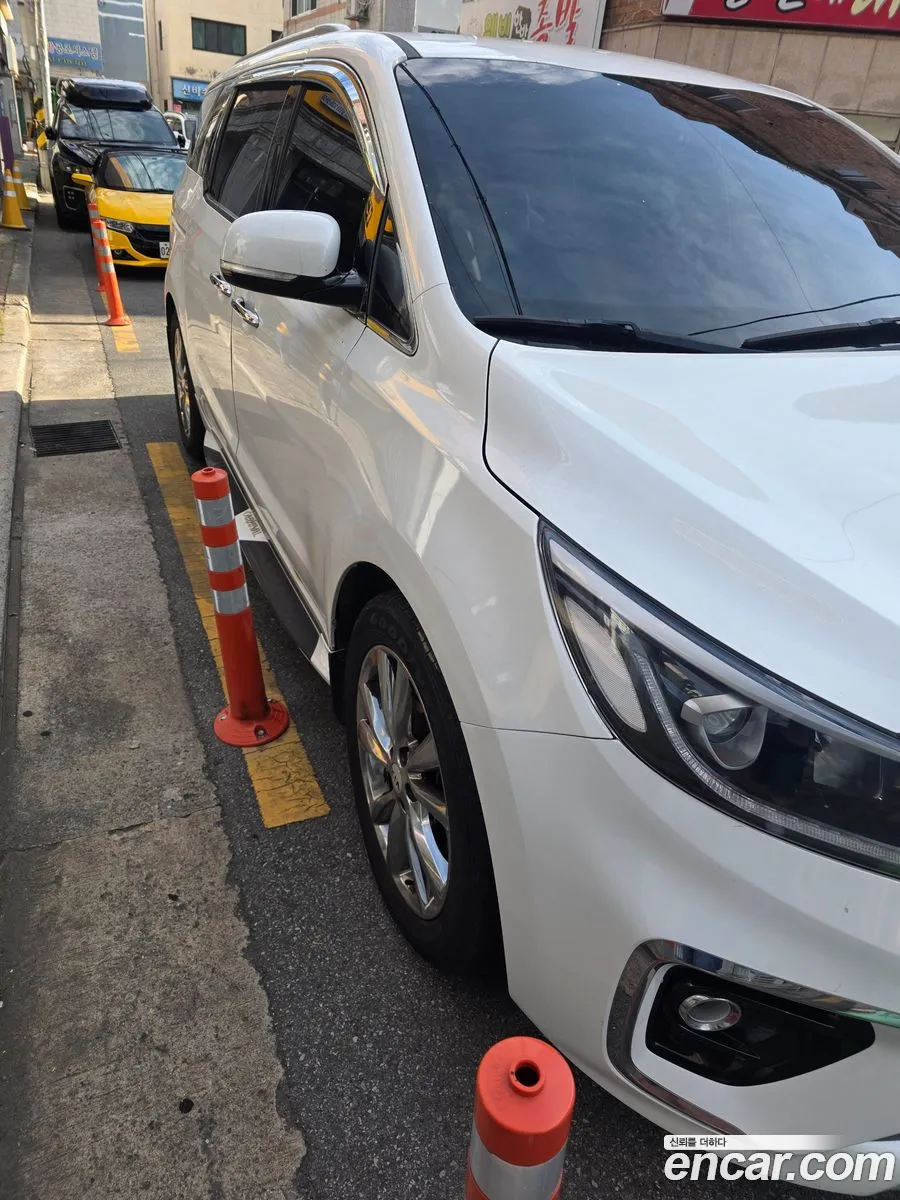 Kia Carnival 2018 — 9