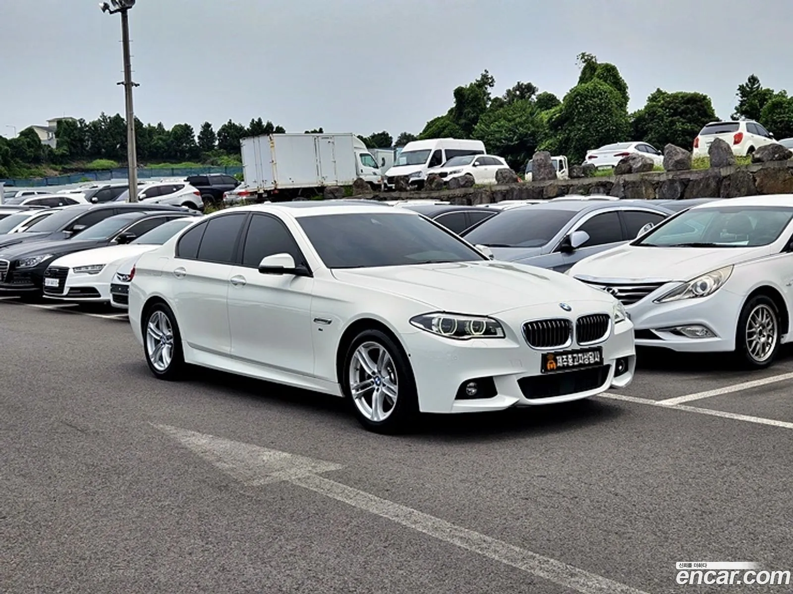 BMW 5 Series 2016 — 19