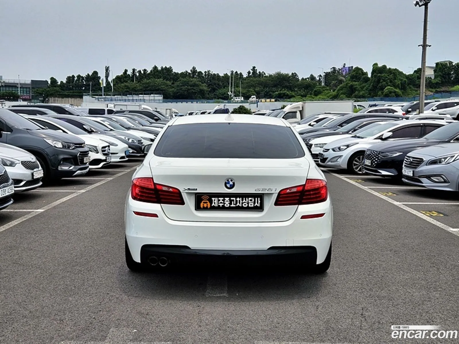 BMW 5 Series 2016 — 16
