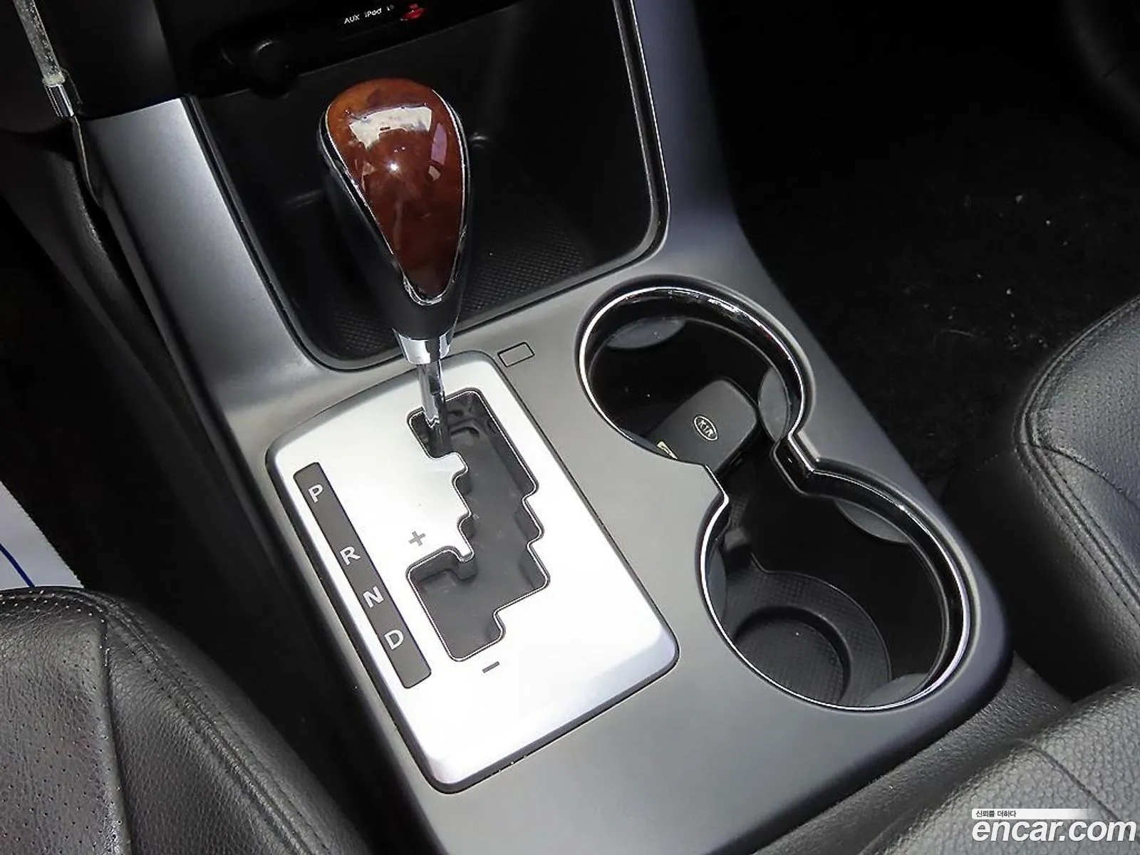 Kia Sorento R 2009 — 3