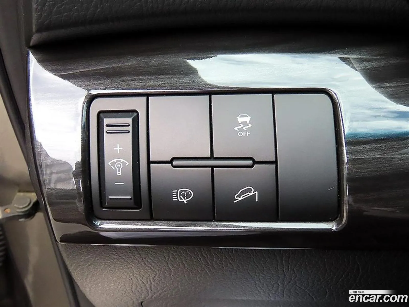 Kia Sorento R 2009 — 12