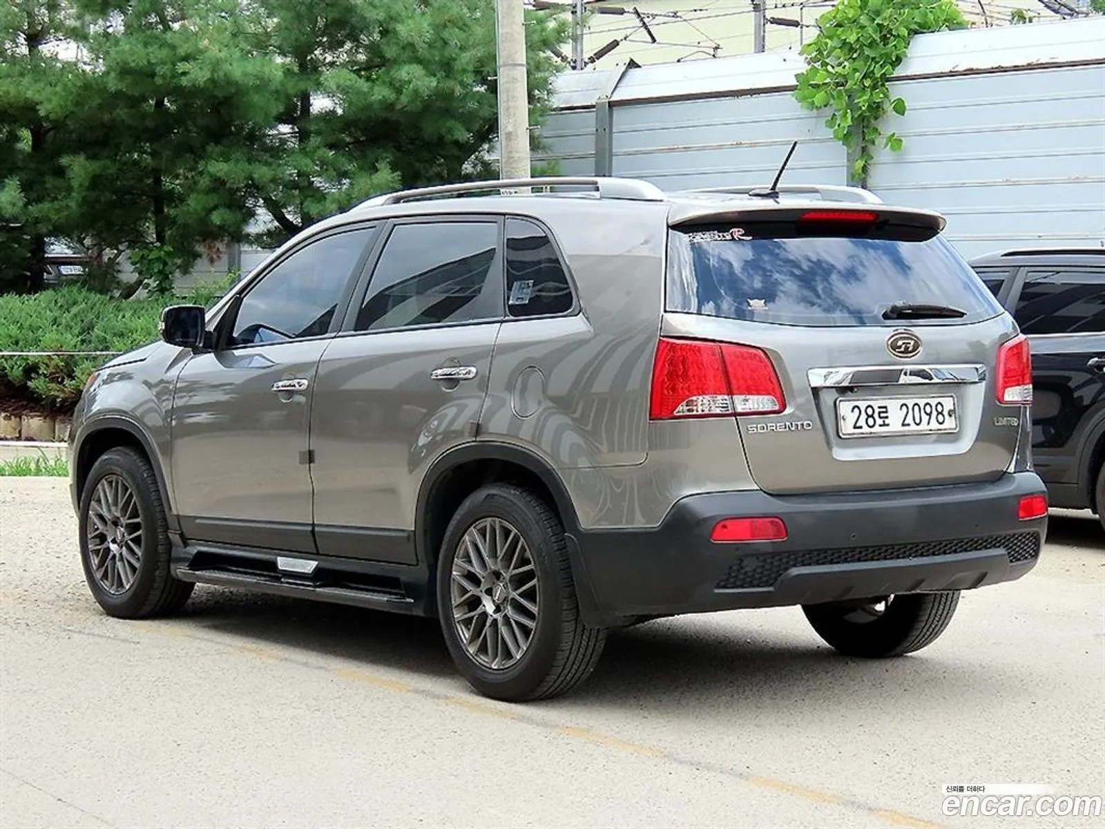 Kia Sorento R 2009 — 13